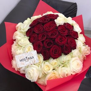 Букет "Heart of Roses"