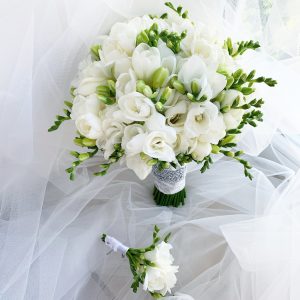 Букет невесты “Delicious Freesia”