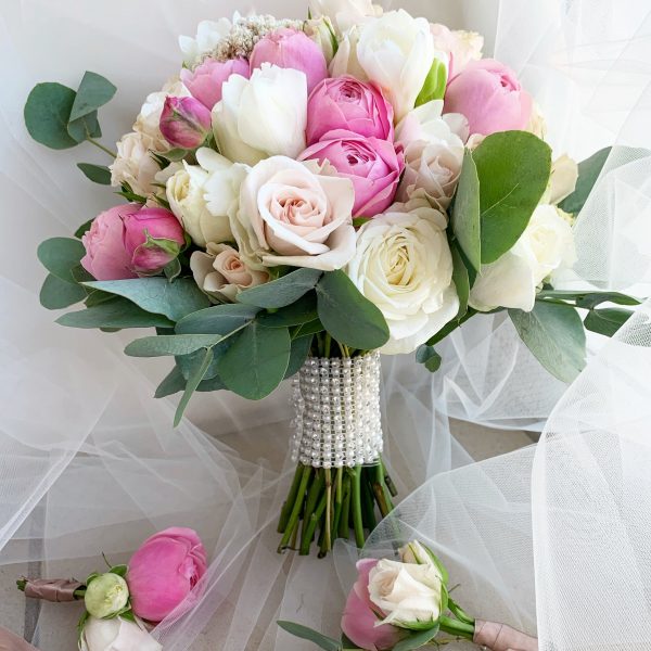 E9B65EE0-A4F9-4E35-92D3-C353B907AE64