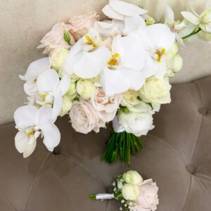 Букет невесты "Queen's flowers"