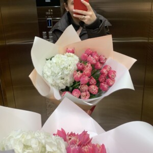 Букет "Gortensia and Columbus tulips"